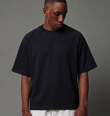 Estivaneli Oversized Tshirt - Black